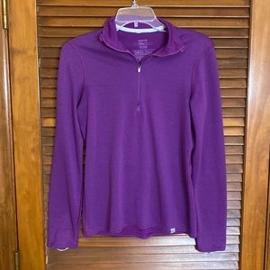 Patagonia quarter zip top